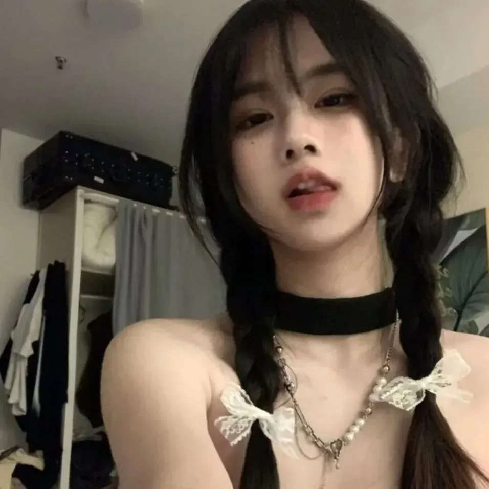 催泪治愈黑马《担保》成东日河智苑：要债大叔被迫养大欠债人的女儿，不是亲生胜似亲生