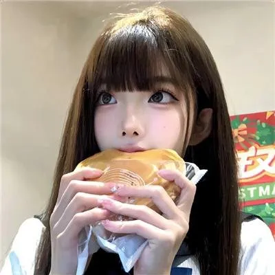 【真实绝症改编】《余命10年》小松菜奈坂口健太郎：得知自己只剩十年寿命，她决定不谈恋爱，却偏偏遇见了他