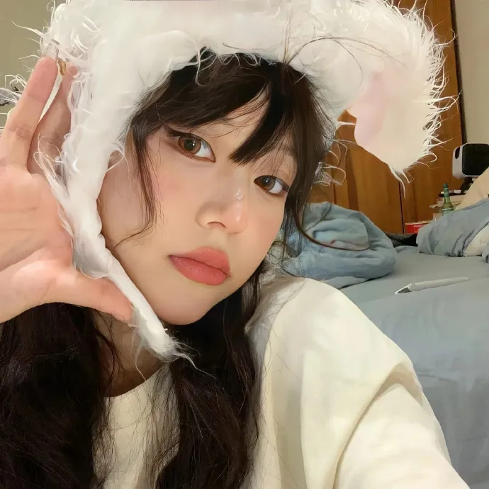 【荒诞喜剧】《完美的他人》韩版完美陌生人：手机公开游戏，七个好友在餐桌上互相撕下虚伪面具